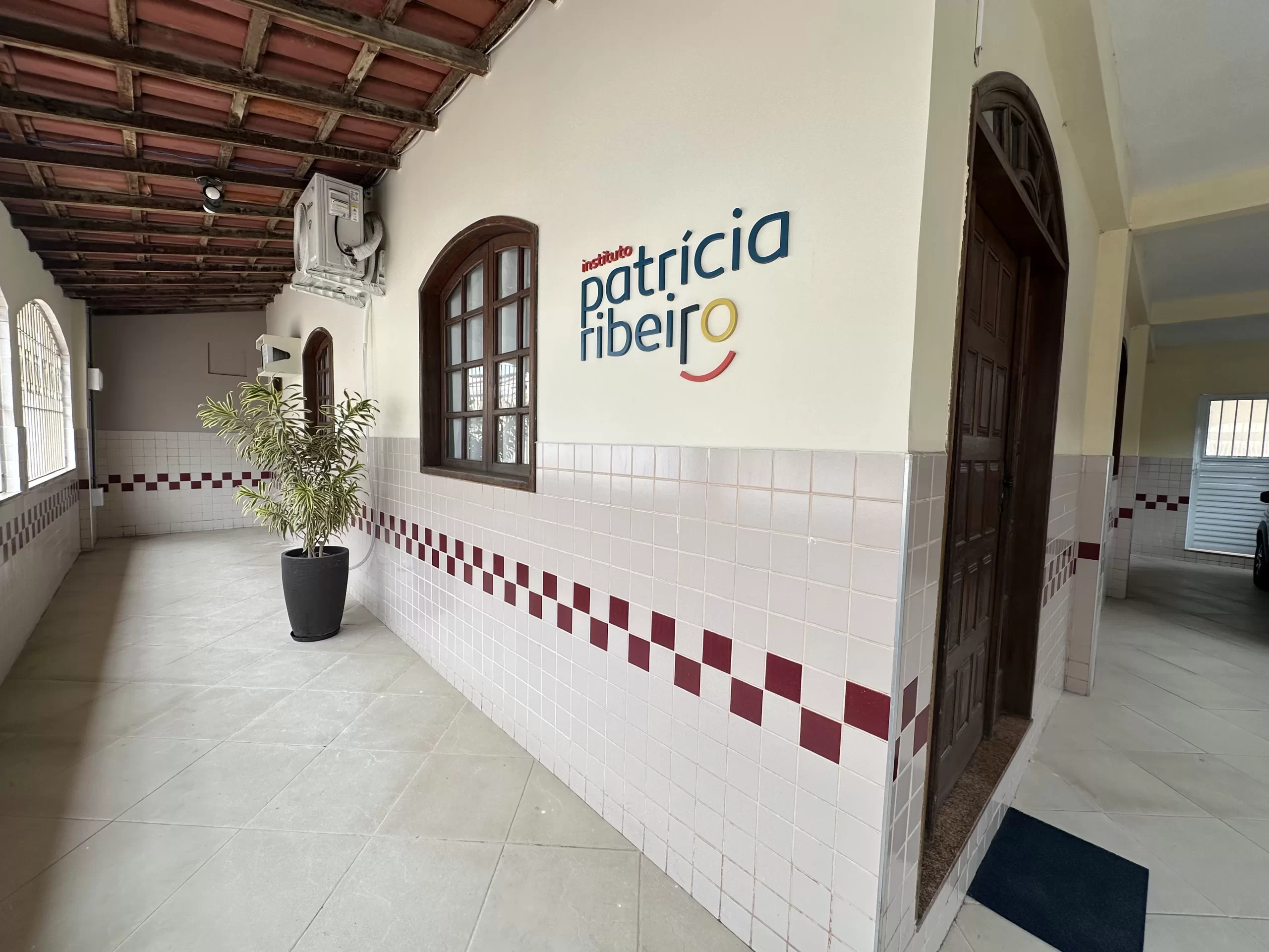 Materiais e jogos lúdicos de alfabetização clínica